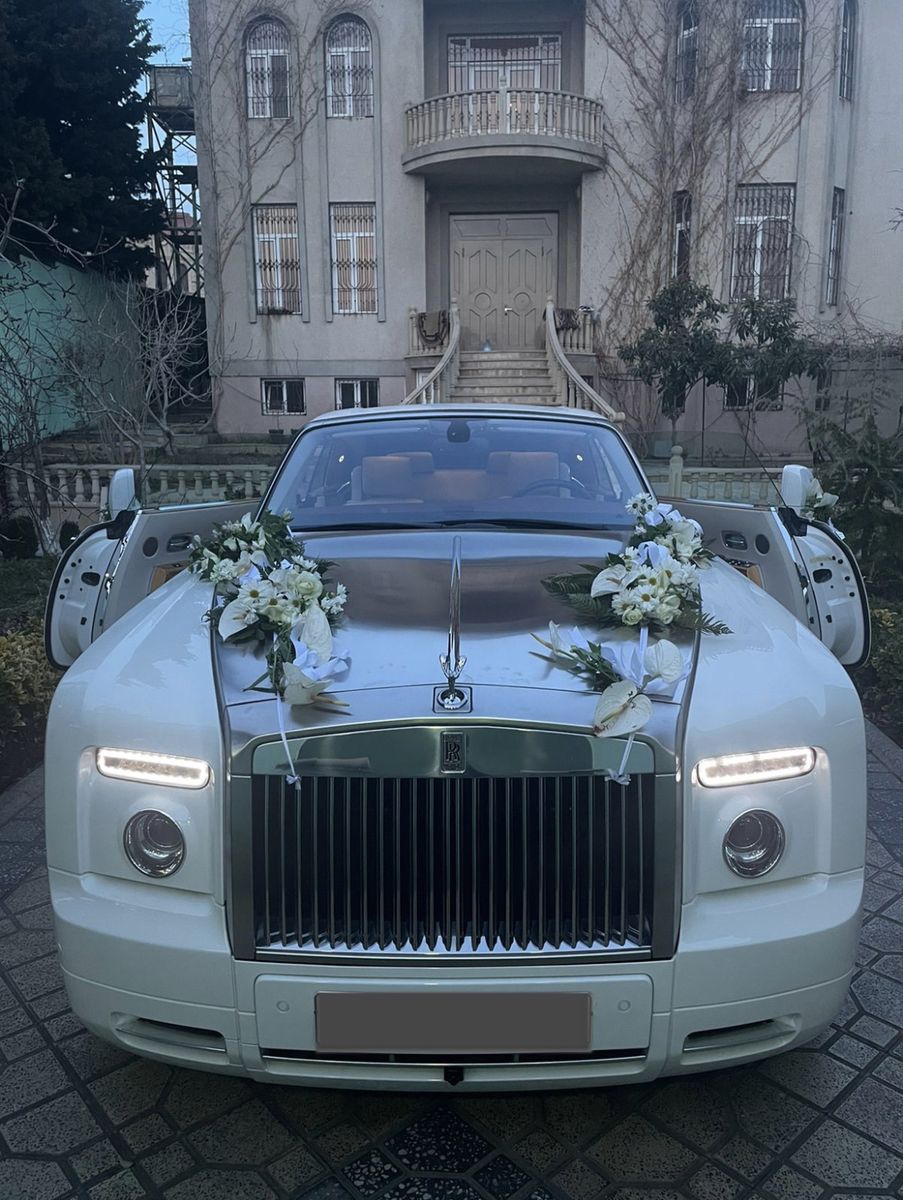 Rolls royce phantom coupe